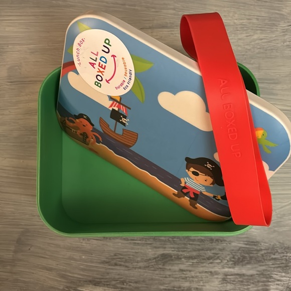 All Boxed Up Lunch Box by Eco One Pirate NWT - Picture 6 of 8